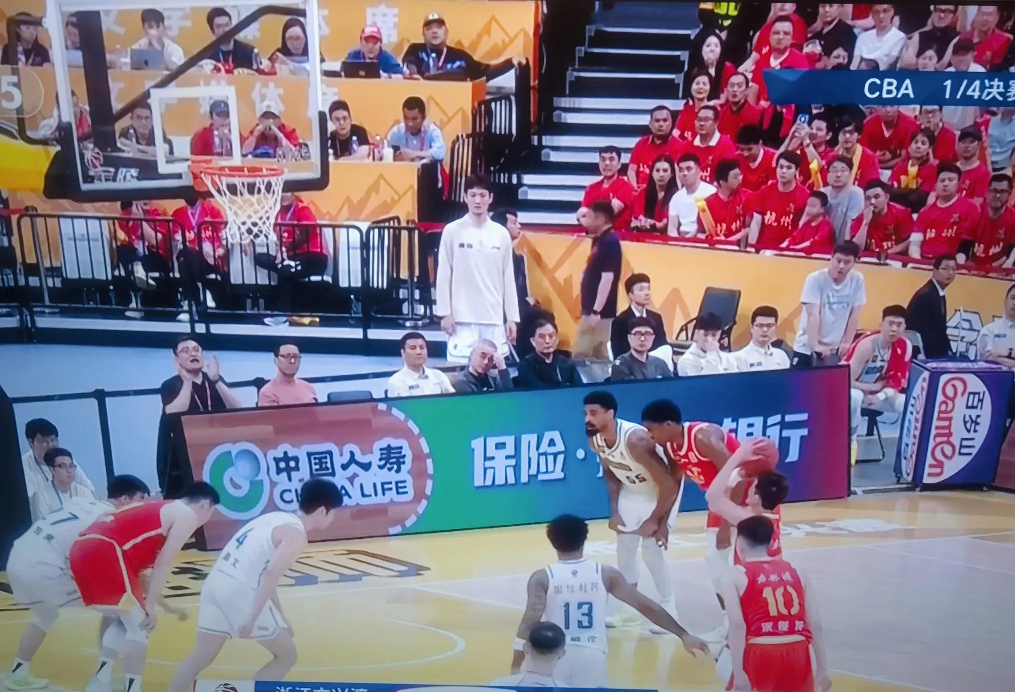 凯时登录 -关于冲刺阶段体能课后，曼城遗憾出局备战CBA常规赛，话题不断，球队文化再被提及的信息